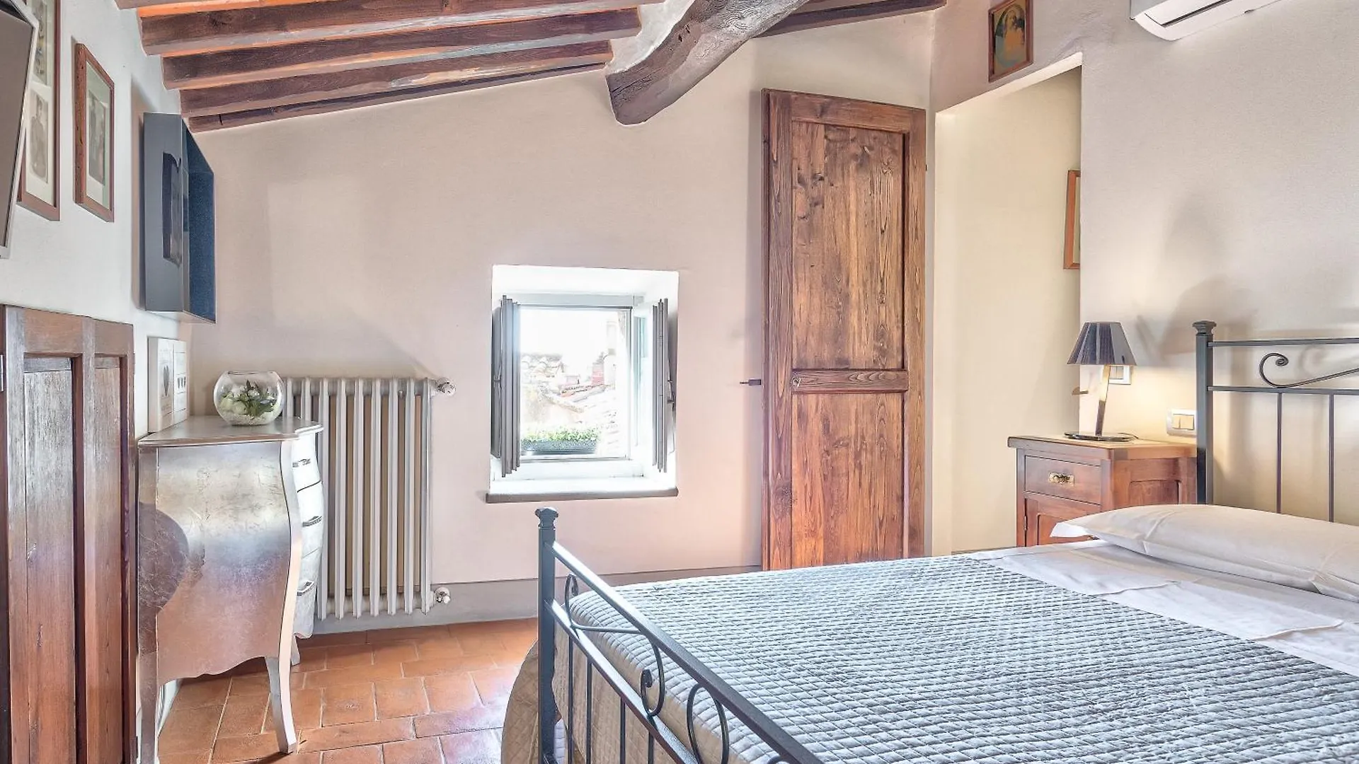 Apartment Casa Samuela - Together In Tuscany Cortona Italy